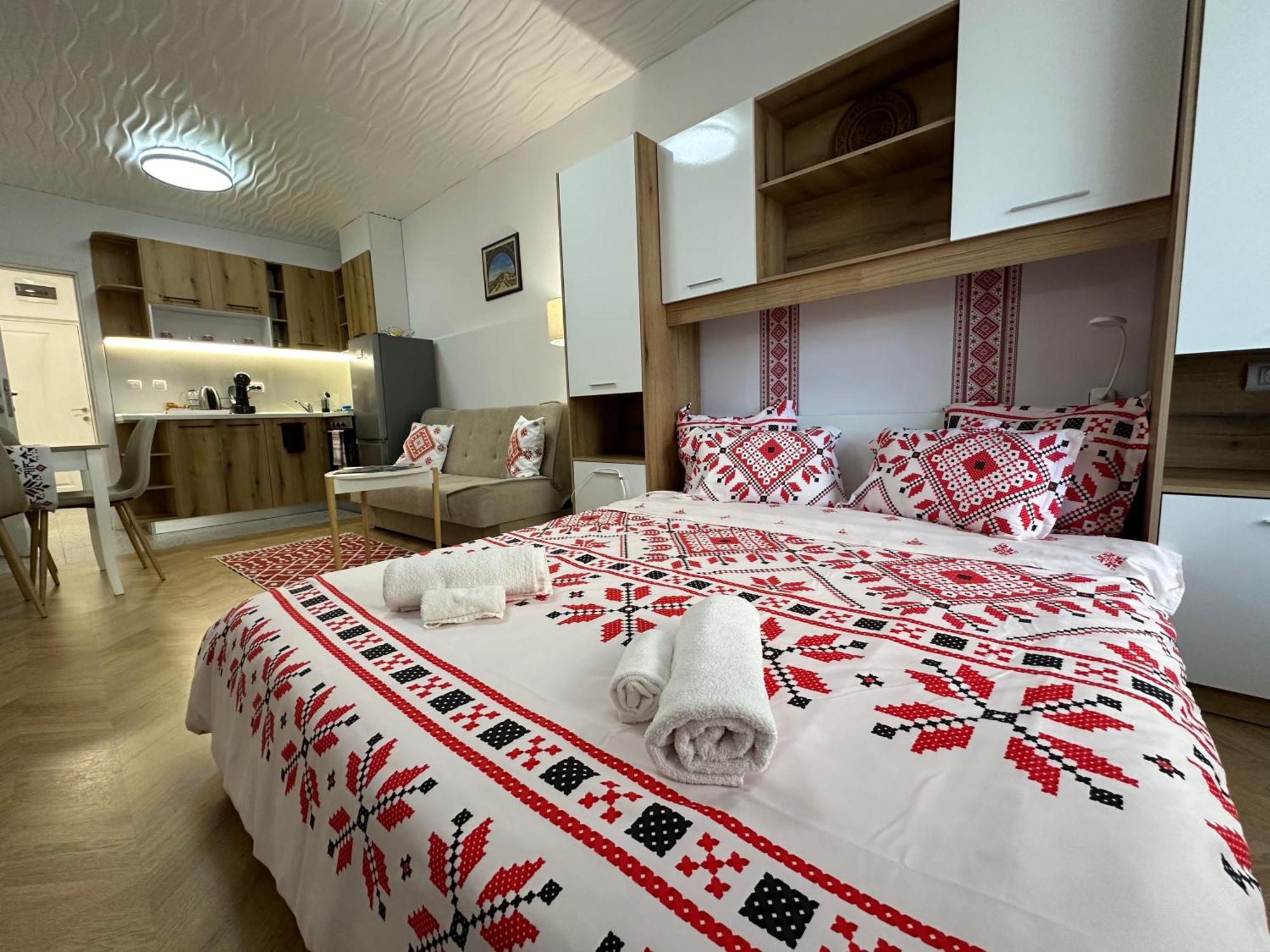Studio Shevitsa & Free Garage Veliko Tarnovo Luaran gambar